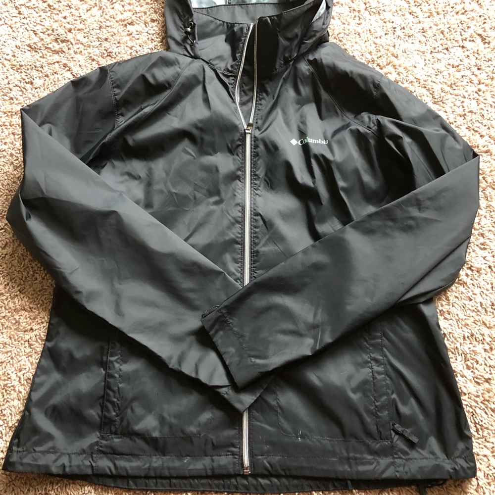 Columbia Lightweight Rain Jacket size XL